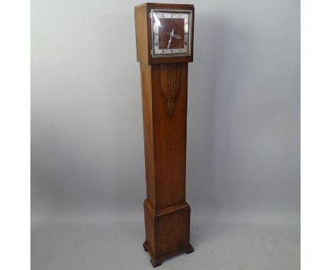 A 1930s 8-day Grandmother clock, oak-case, H138cm 