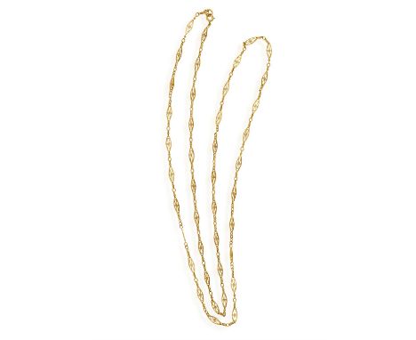 AN EARLY 20TH CENTURY GOLD CHAIN NECKLACE, the fancy-link long chain in 18K gold, French assay marks, total gross weight appr
