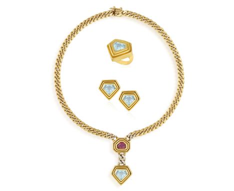 A  TOPAZ AND DIAMOND PENDANT NECKLACE WITH EARCLIPS AND RING EN SUITE, the necklace composed of a curb-link chain suspending 