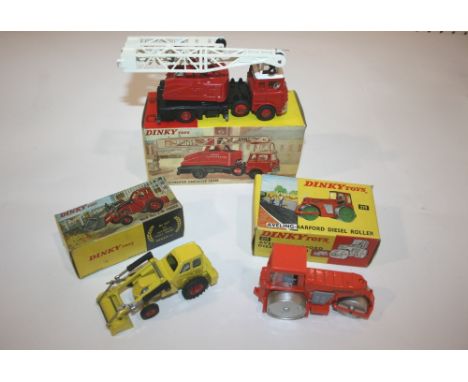 DINKY TOYS 3 boxed items, 970 Jones Fleetmaster Crane, 437 Muir Hill Loader, and 279 Aveling Diesel Roller. (3)