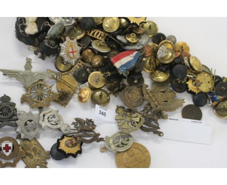 MILITARY BADGES & BUTTONS etc A quantity of various Cavalry and Yeomanry also Army badges, including West Somerset Yeomanry 1