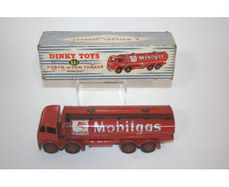 DINKY TOYS - FODEN TANKER 'MOBILGAS' Model Number 941 Foden 14-Ton Tanker, with a red cab and body and Mobilgas decals. In it