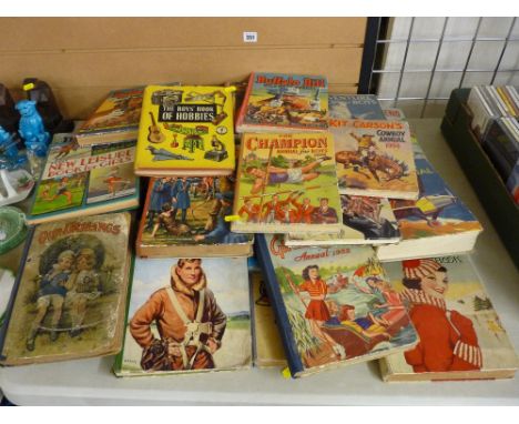 Good collection of vintage children's annuals including Kit Carson, Buffalo Bill, Crackerjack, Our Darlings etc