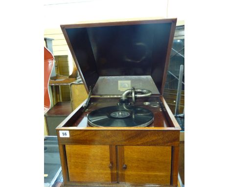 Well presented mahogany cased HMV gramophone record player