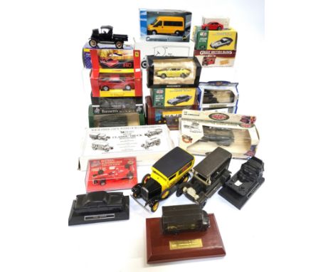 Diecast cars and vans by various makers including Oxford Diecast, Exclusive First Editions, Atlas Editions, and Solido. (22) 