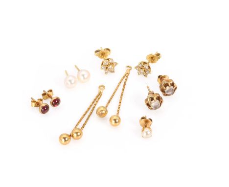 A small group of stud earrings and ear droppers, comprising a pair of 18ct gold diamond cluster stud earrings, 8mm diameter, 