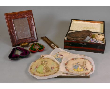A Victorian gilt metal mounted faux rosewood box, International Exhibition London 1873, novelty gilt metal pig pin cushion, o