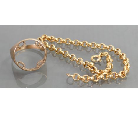 9ct gold items: Including 9ct bracelet and 9ct gold signet ring shank, 6.4 grams.