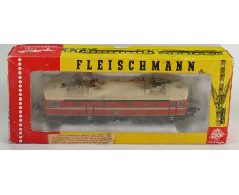 Fleischmann 4366 Ellok BR 1043 .04 HO Model Train: Boxed.