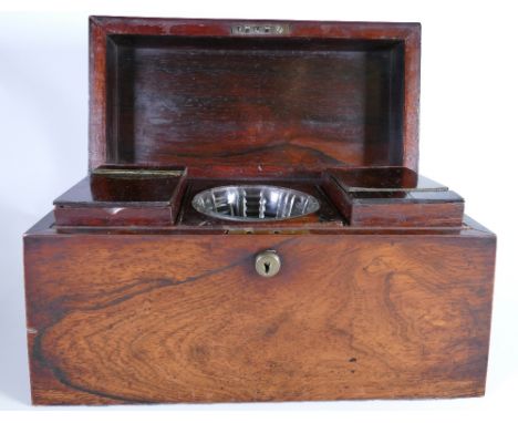 Georgian Rosewood Sarcophagus Tea Caddy: Length 30.5cm, width 15.3cm and height 19cm