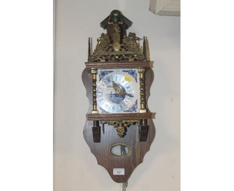 WALL HANGING CLOCK