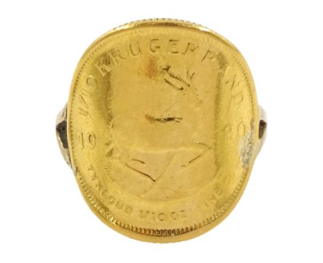 South Africa 1980 1/10 Krugerrand coin ringCondition Report:Approx 4.1gm, shank tested 9ct, size F-G