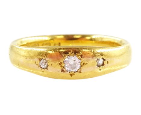 Victorian 22ct gold gypsy set three stone old cut diamond ring, Birmingham 1890Condition Report:Approx 4.95gm, size M-N, max 