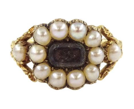 George III gold split pearl mourning ring, with engraved foliate decoration shank, dated 1818Condition Report:Approx 4.2gm, h