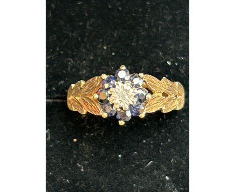 9ct Gold ring set with sapphires &amp; diamonds 2.7g Size O 