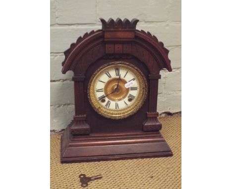 Edwardian striking bracket clock in walnut case 