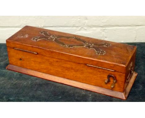 Victorian roller scenic viewer in oak and brass mounted case   Architectural drawings of Pulteney & Clarence buildings on rol