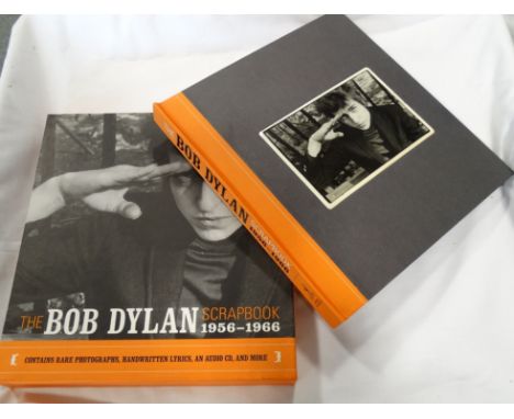 Book - Bob Dylan Scrapbook 1956-66 (boxed) 