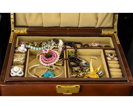 Vintage Costume Jewellery Collection in a Leatherette Jewellery Box.  Comprises enamel and diamante butterfly brooch, pair of