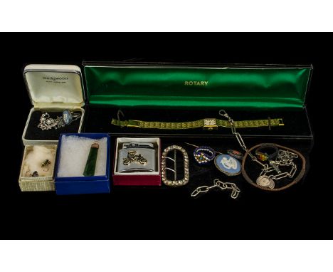 A Small Collection of Jewellery and Collectables to include a Wedgwood brooch and ring, a Jadeite 9ct gold pendant, a lighter