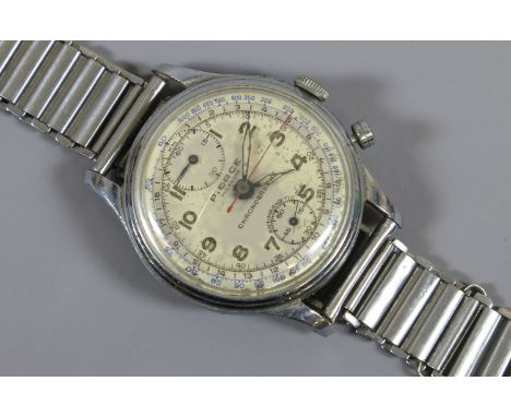 A gentleman's vintage Pierce stainless steel chronograph manual bracelet watch. With champagne dial having tachymeter scale, 