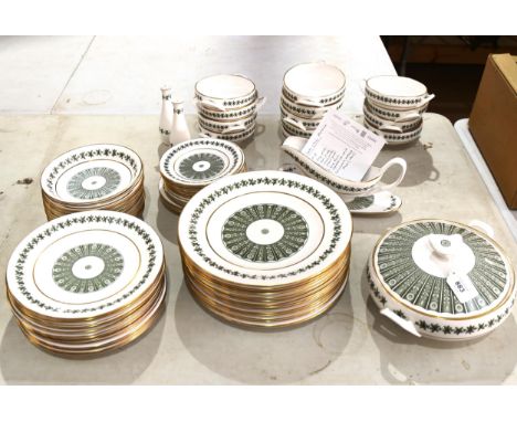 Spode Provence pattern dinnerware, including vegetable tureen, 27cm dinner plates, soup bowls etc 