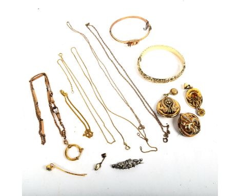 An embossed gold plated bangle and other gilded jewellery 