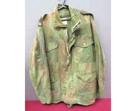 Post War Denison Pattern Smock green, brown and dark green, camouflaged smock. &nbsp;Half front zip. &nbsp;Patch chest and lo
