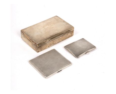 Silver cigarette box with engine turned decoration, bearing marks for Walker and Hall, Sheffield, 1939, 15cm across and two o