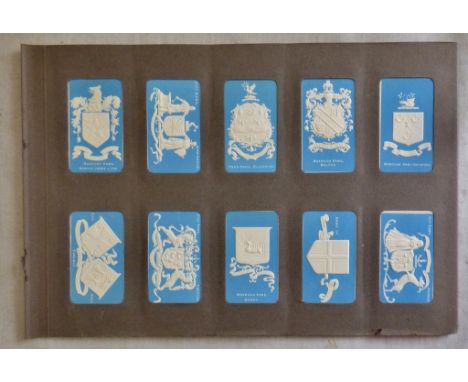 R I Dexter Borough Arms 1900 set 30/30 EX