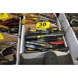 LARGE QTY ASSORTED SCREWDRIVERS