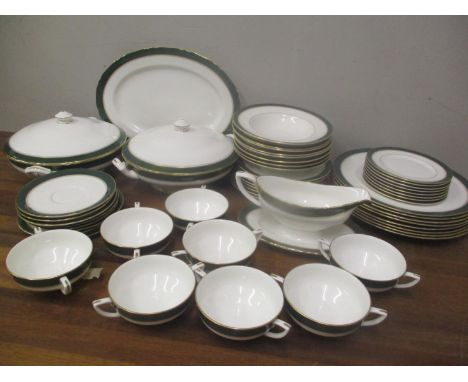 A Royal Worcester Cavendish leather green pattern china dinner service 