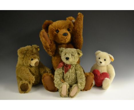 Steiff Teddy Bears - a limited edition replica 55PB Bear, copper brown mohair, jointed, white ear tag, No 404009;  a classic 