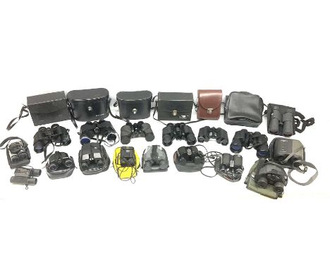 Seventeen pairs of binoculars, to include Carl Zeiss Jena Jenoptem 8x30W, Bell &amp; Howell 8x40, Ranger 8x21, Miranda 10x50,