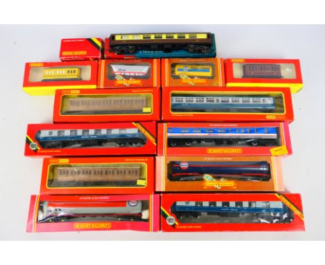 Hornby Railways Trix - Fourteen OO gauge passenger coaches and tankers and rolling stock to include R028 Esso 100 Ton Tank Wa
