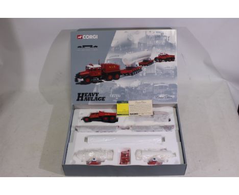 Corgi - A boxed limited edition 1:50 scale Corgi 'Heavy Haulage' die-cast set - The set is #31013 'A.L.E' Scammell Contractor