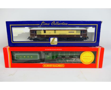 Hornby - Lima - Model Railways - A pair of OO gauge locomotives to include R375 LNER 4-6-2 Class A3 Pretty Polly (Limited Edi