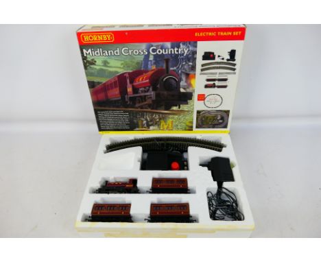 Hornby - Model railways - Midland Cross Country train set (R1027). Item appear to be in excellent condition. Item is missing 