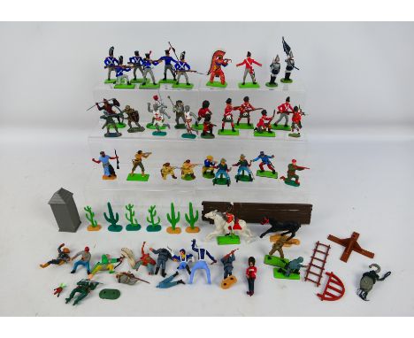 Britains Deetail - Lone Star - Herald - Timpo - A loose group of plastic toy soldiers from various manufacturers covering sev