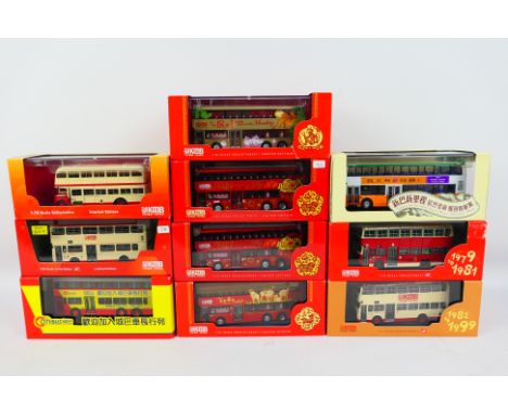 Corgi - New World First Bus - 10 x boxed bus models in 1:76 scale including a Dennis Dragon 11M training bus # 99503, limited
