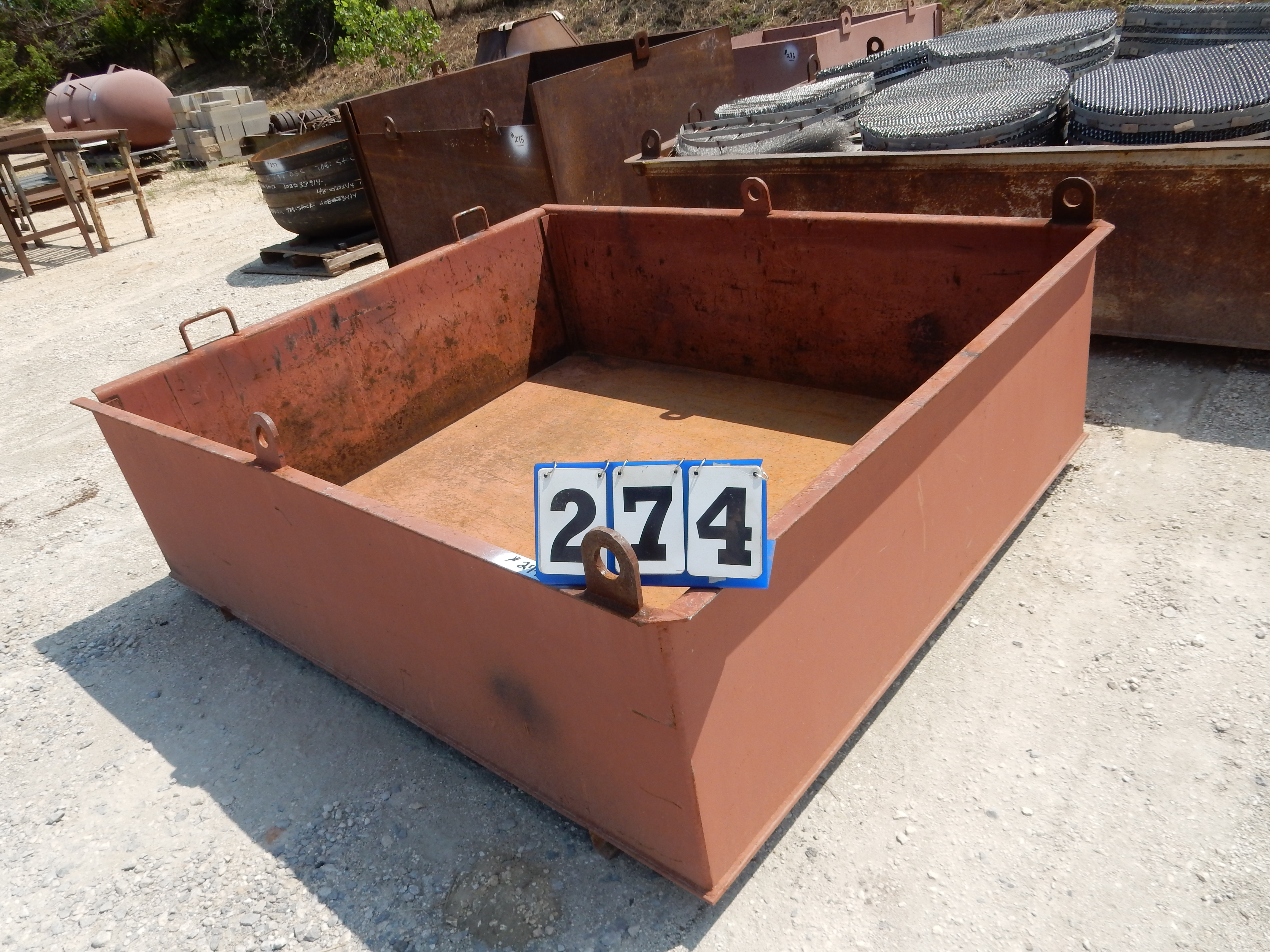 { Group of lots: 274, 275, 276 } STEEL SCRAP CONTAINERS 6' X 6'