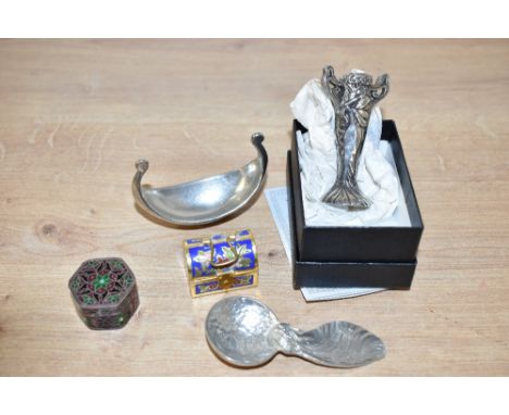 A selection of miniature hand cast pewter, to include an Art Nouveau style vase, 6cm, a miniature chest holding a thimble, 3c