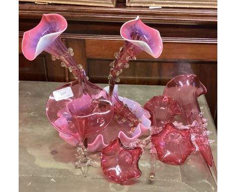A cranberry glass epergne etc. Est. £20 - £30.