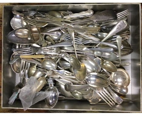 A large collection of silver plated cutlery. Est. £20 - £30.