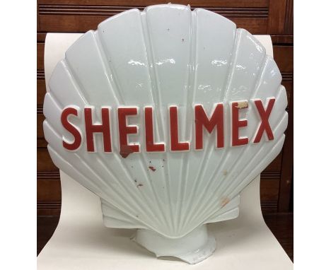 SHELLMEX: An old petrol lantern. Est. £50 - £80.