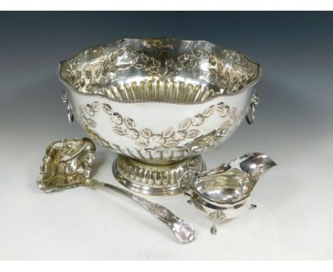 PUNCH BOWL ETC. A large EPNS on copper punch bowl with ladle. Also, a EPNS sauce boat. Diameter 32cm.  Please note that all i