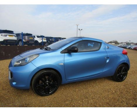 Make &amp; Model: Renault Wind Roadster GT LineDate of Reg: ND61 LGXColour: Bluecc: 1598MoT: 18-01-2023Fuel Type: PETROLMilea