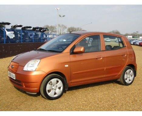 Make &amp; Model: Kia Picanto LXDate of Reg: AO55 VLUColour: Orangecc: 1086MoT: 13-03-2022Fuel Type: PETROLMileage: 75kTransm