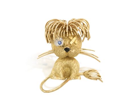 A GOLD AND GEM-SET NOVELTY BROOCH, CIRCA 1960Designed as a Lion, with textured fur, wirework mane and tail, circular-cut sapp