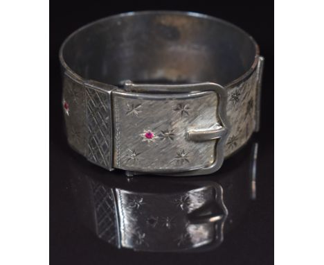 Hallmarked silver bangle with a brushed finish and star decoration, Birmingham 1962, 70g